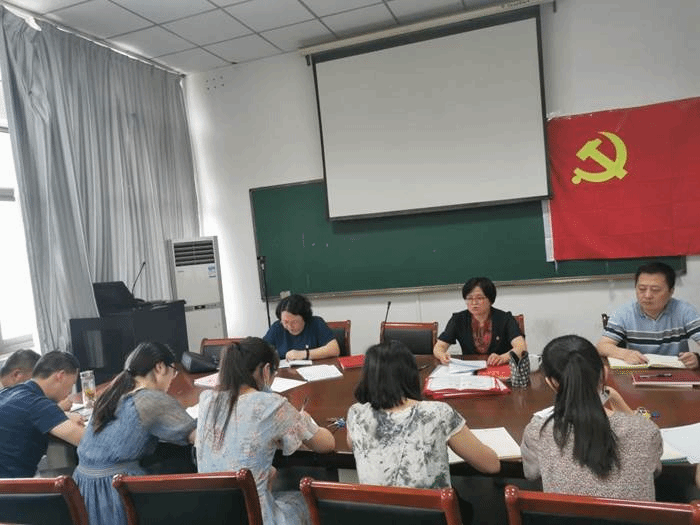 http://qfgc.ahau.edu.cn/__local/A/56/25/C1C21E8AE88F4D412B7124E7234_DFBE2BF6_16E6E.jpg